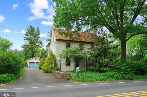 523 Skippack Pike, Blue Bell, PA 19422-2148