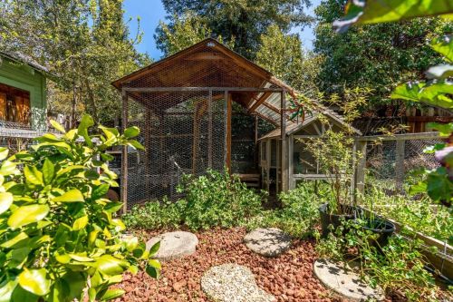 753 Oak St, Ukiah CA  95482-3901 exterior