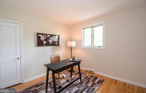 159 Windsor Ave, Southampton PA  18966-3333 exterior