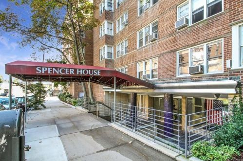 4380 Vireo Ave, Bronx NY  10470-2321 exterior