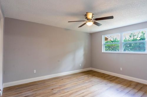 5200 Lima Pl, Orlando FL 32807-1625 exterior