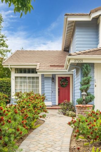 27221 Blakely Pl, Santa Clarita, CA 91354-2416