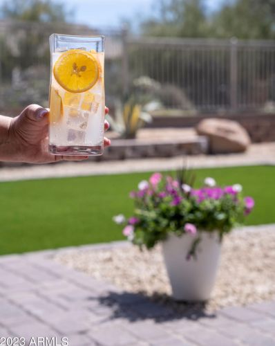 33237 45th Pl, Cave Creek AZ  85331-5073 exterior