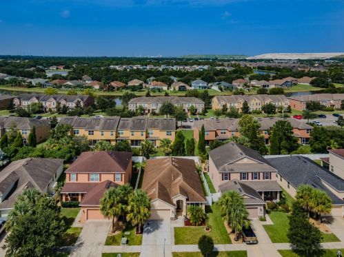 8705 Deep Maple Dr, Riverview FL  33578-8980 exterior