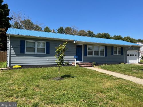 210 Arbutus Ave, Seaford DE  19973-1314 exterior