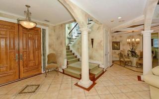 593 Kingfisher Ln, Longboat Key FL  34228-2611 exterior