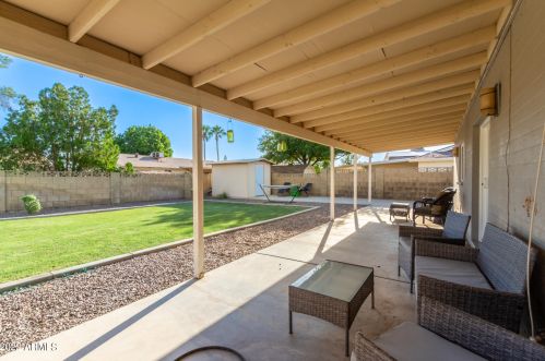 3433 Emelita Ave, Mesa AZ 85208-5617 exterior