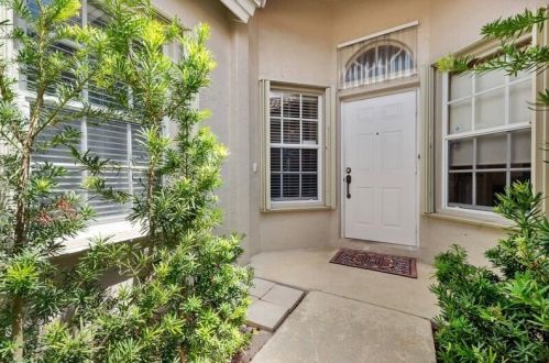 112 Citrus Park Cir, Boynton Beach, FL 33436-1847