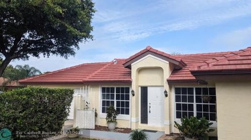 12246 Brisbane Ln, West Palm Beach, FL 33414-5532