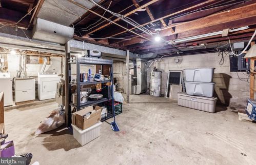 408 Hobart Dr, Tavistock NJ  08033-3623 exterior