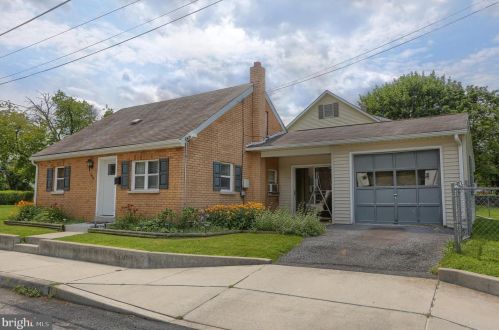 309 Race St, Navy Sup Dpt, PA 17055-3381