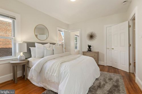 817 Quackenbos St, Washington DC 20011-1914 exterior