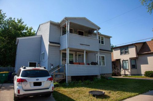 115 Clay St, Green Bay, WI 54301-4707