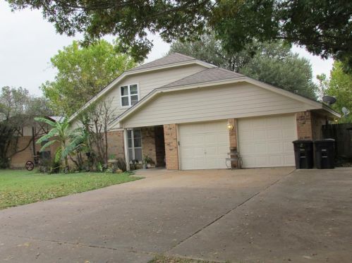 1107 Belmont Rd, Cleburne, TX 76033-6161