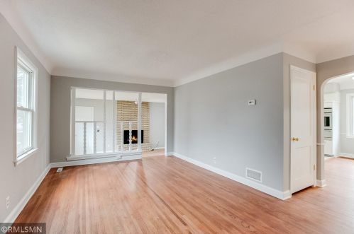 7520 Nicollet Ave, Minneapolis, MN 55423-4230