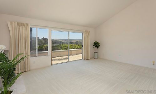 13959 Arbolitos Dr, Poway CA 92064-3238 exterior