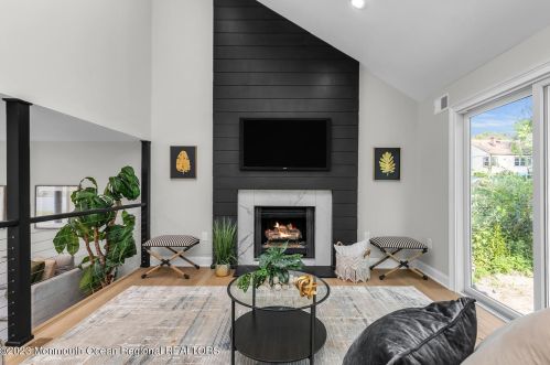 11 Mallard St, Hazlet NJ 07730-1413 exterior