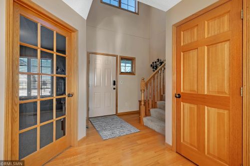 1208 Aspen Ln, Saint Cloud, MN 56303-4868