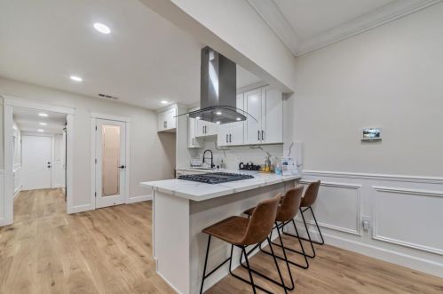 54 Reed St, San Jose CA  95110-2846 exterior