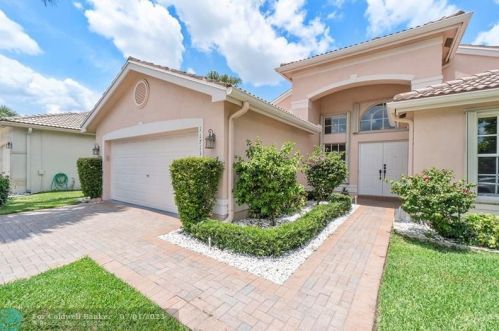 11713 Cardenas Blvd, Boynton Beach FL  33437-6603 exterior