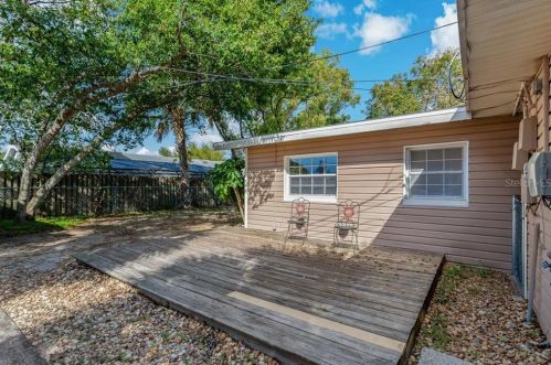 1002 Connecticut Rd, Tarpon Springs FL 34689-2830 exterior