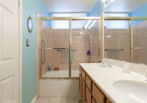 45214 Pickford Ave, Lancaster CA  93534-1382 exterior