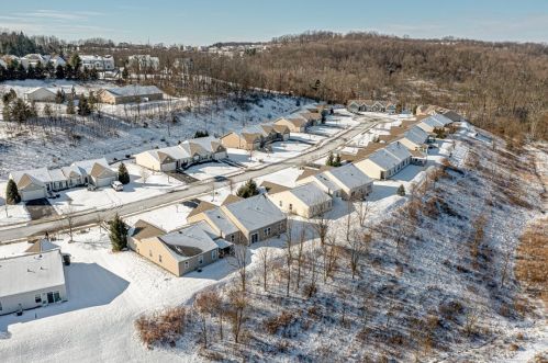 612 Whispering Pines Dr, Gibsonia PA  15044-7854 exterior