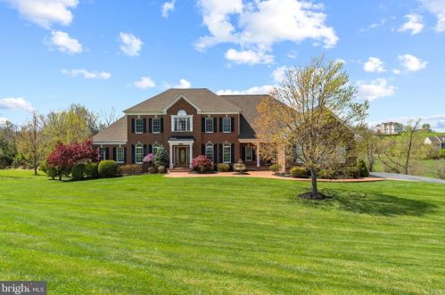 41119 Tesla Ct, Waterford, VA 20197-1283