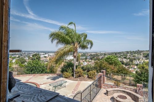 12879 Fallview Ct, Chino Hills, CA 91709-1158