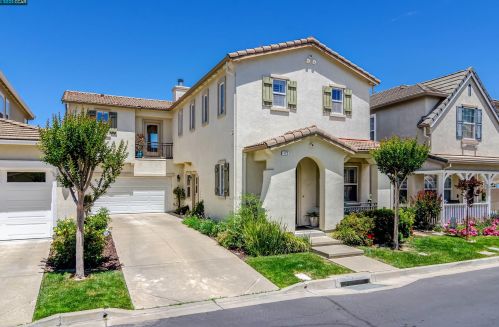 122 Center Ct, Danville, CA 94506-1186