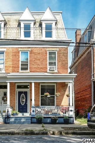 1817 Green St, Harrisburg, PA 17102-2218