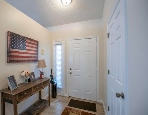 615 Lakewood Ln, Titusville, FL 32780-3428