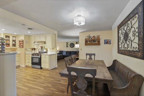 2321 Southridge Dr, Modesto CA  95350-0119 exterior