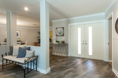 12050 4 St, Saint Petersburg FL  33706-4426 exterior