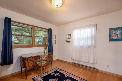 7850 5 Ave, Kenosha WI 53143-6101 exterior