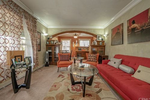 229 Euclid Ave, Long Beach CA  90815-2518 exterior