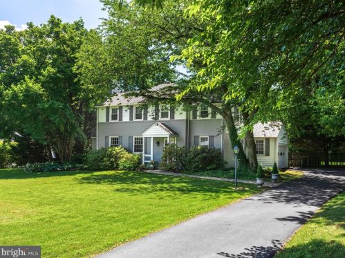 1812 Shipley Rd, Wilmington, DE 19803-3271