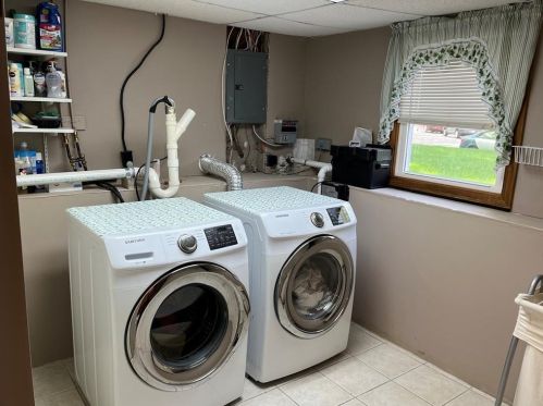 7 Hawthorne Rd, Coventry RI 02816-7630 exterior