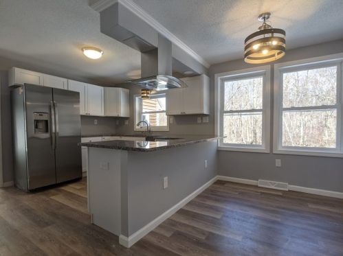 78 Ayers Rd, Monson, MA 01057-9694