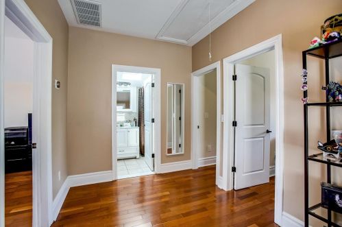 31 41 St, Bayonne NJ  07002-4803 exterior