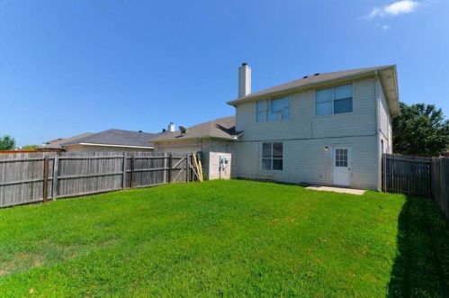 447 Maplegrove Rd, Cedar Hill TX  75104-5421 exterior