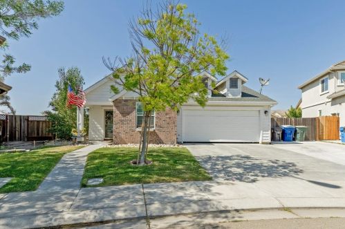 2799 Nostalgia St, Manteca, CA 95337-8698