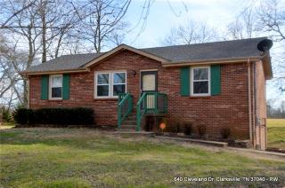 640 Cleveland Dr, Clarksville, TN 37042-6339