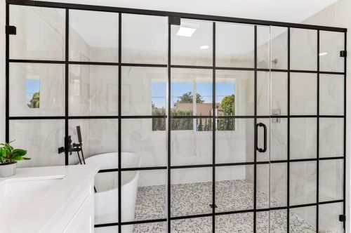 13422 Epping Way, Tustin CA  92780-4743 exterior