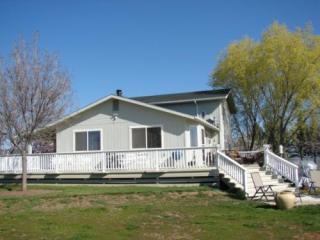 4218 Cooley Rd, Montague, CA 96064-9341