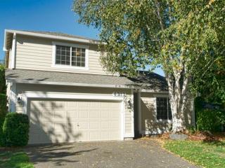 4313 Avonlea Dr, Olympia, WA 98503-2102