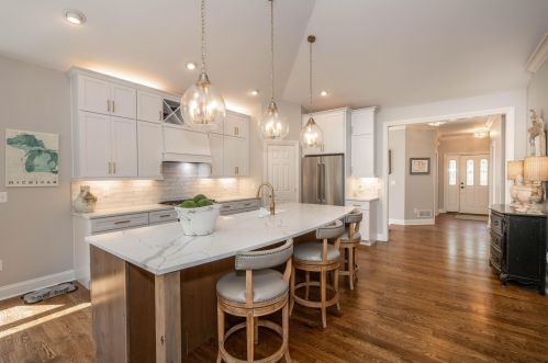 917 Keeneland Green Dr, Hamilton KY  41091-8025 exterior