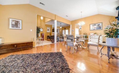 1422 Baker Dr, Cedar Hill TX 75104-1342 exterior