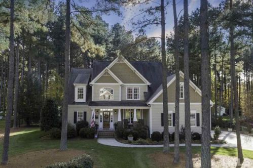 120 River Watch Ln, Youngsville, NC 27596-7569