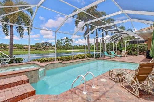 3853 Wax Myrtle Run, Naples, FL 34112-3374